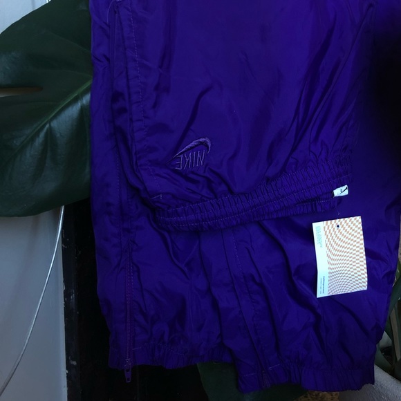 VINTAGE NIKE WINDBREAKER JOGGERS - Picture 3 of 7